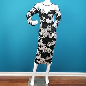 🆕️ 🎬 PrettyLittleThing "Old Hollywood" Silver Sequin Midi Dress // (NWT)